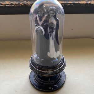 Elegant Black and White Skeleton Couple Dome